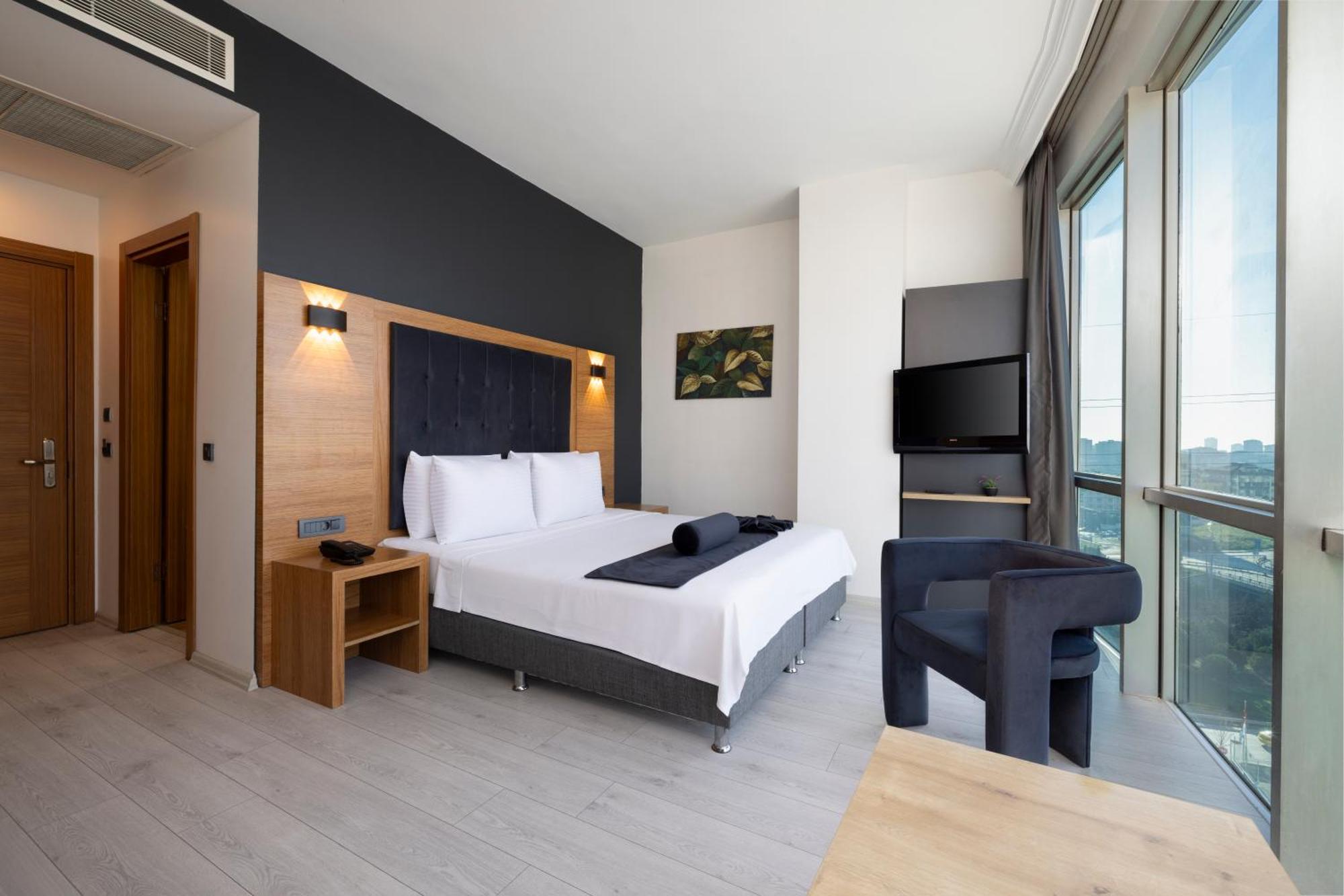 Vplus Hotel Atasehir Истанбул Екстериор снимка